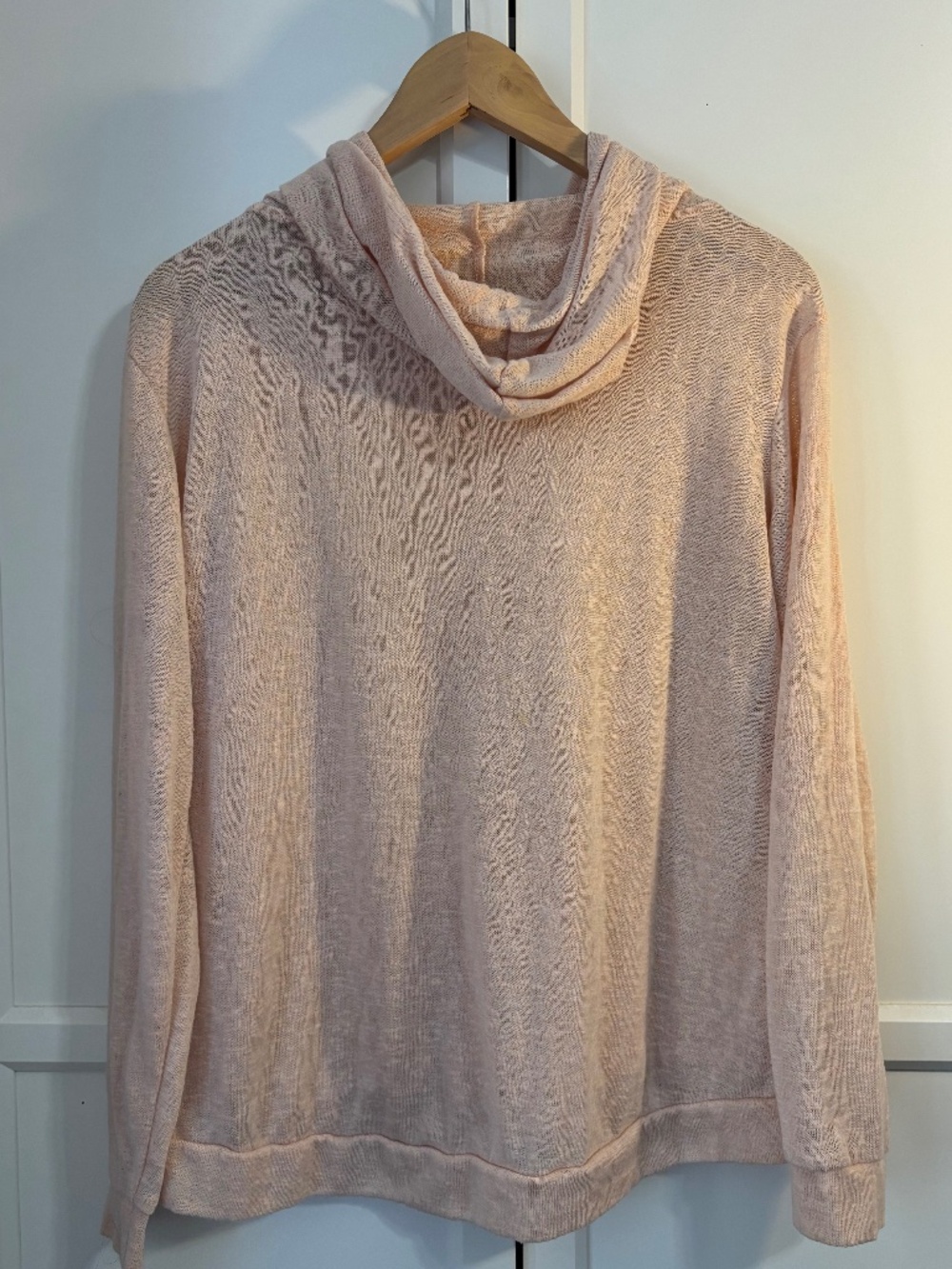 Weatherproof Vintage Blush Pink Cowl Neck Lightweight Sweater – Size Medium